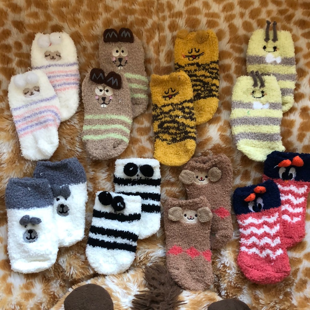 8 pairs of cozy soft socks